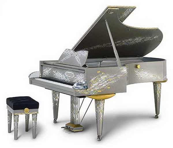 Speciální designerský model B&ouml;sendorfer Swarovski